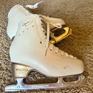 Edea Chorus 220 w/ Matrix Legacy blades